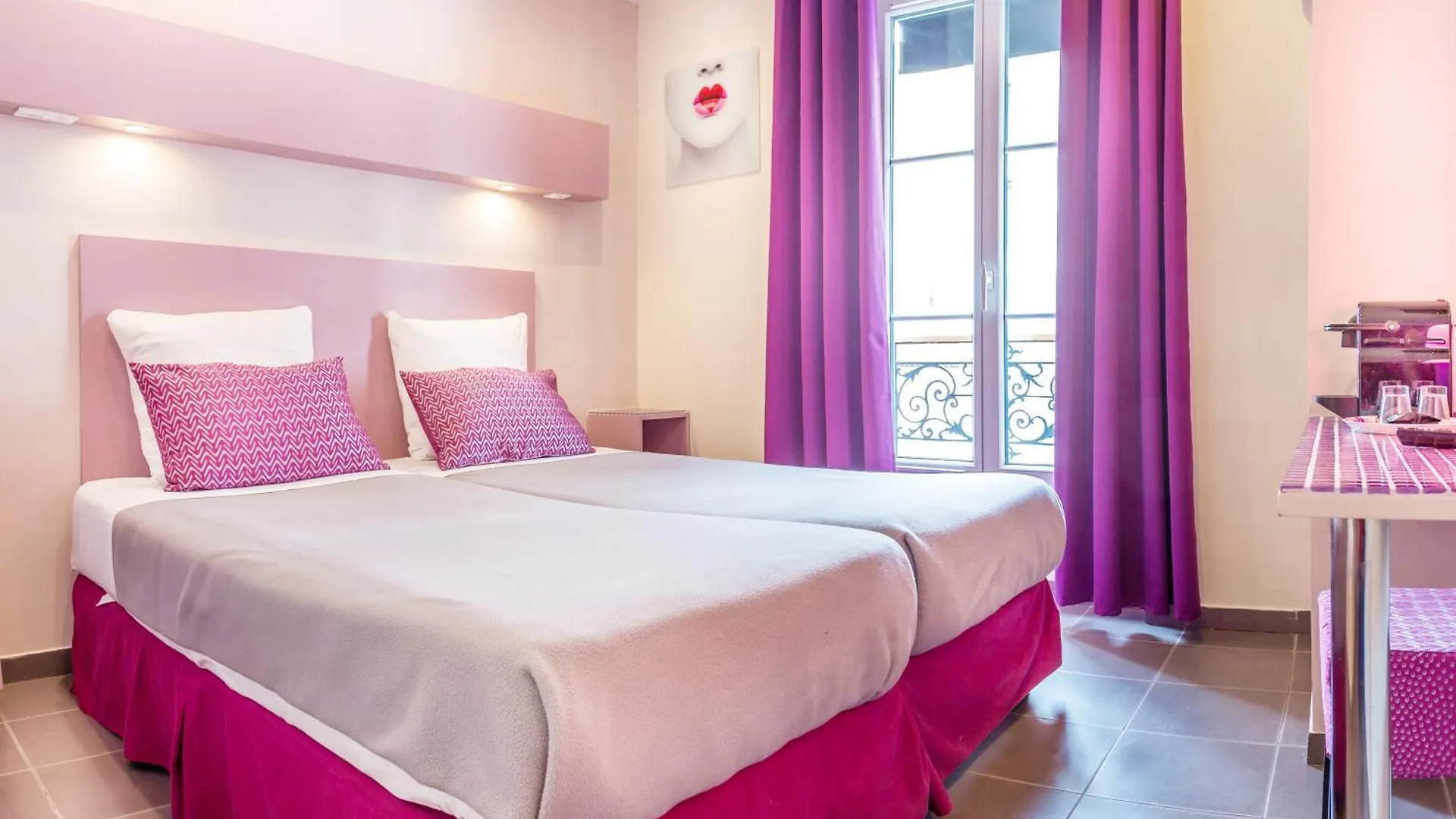 La Petite Rosa Paris