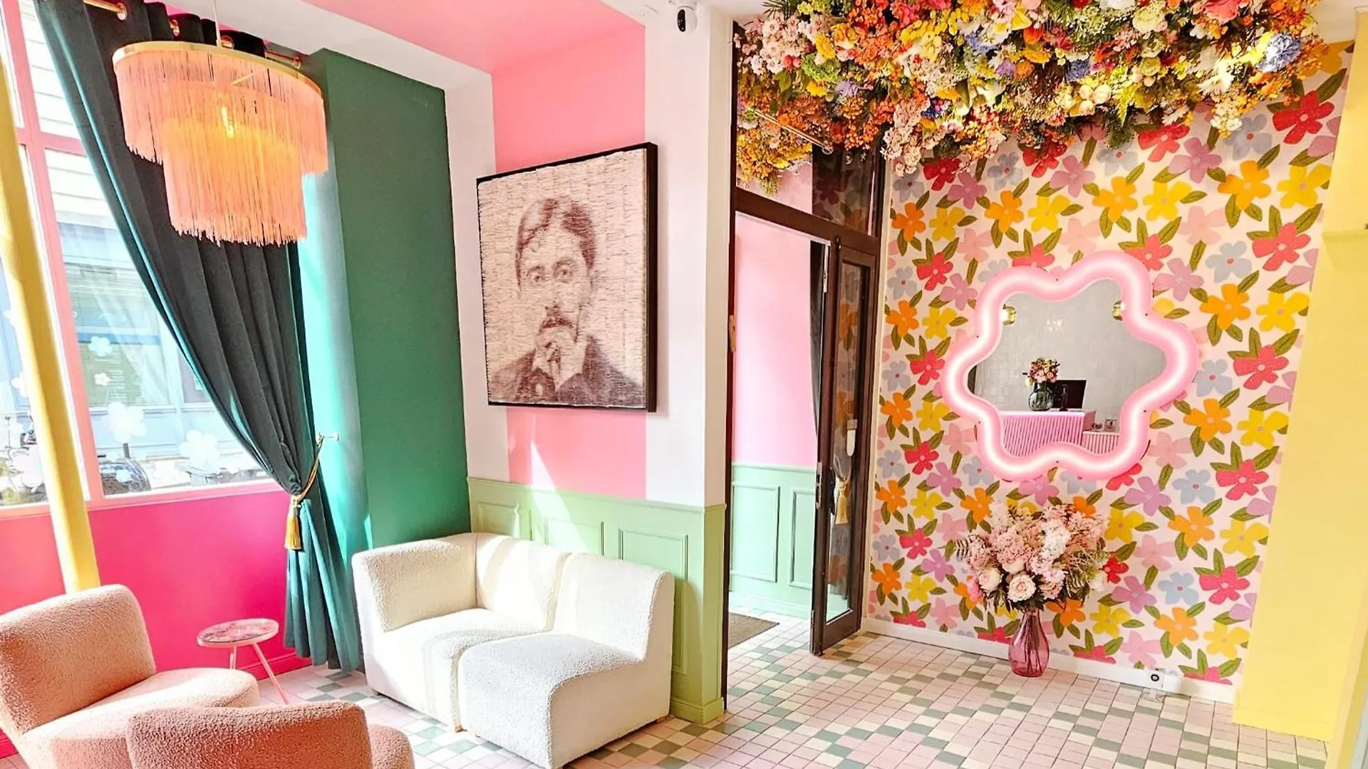 La Petite Rosa Hotel